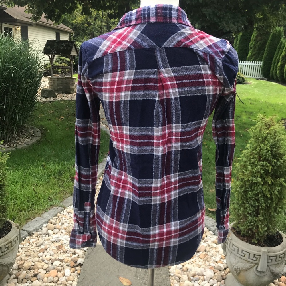 Flannel - Picture 3 of 4